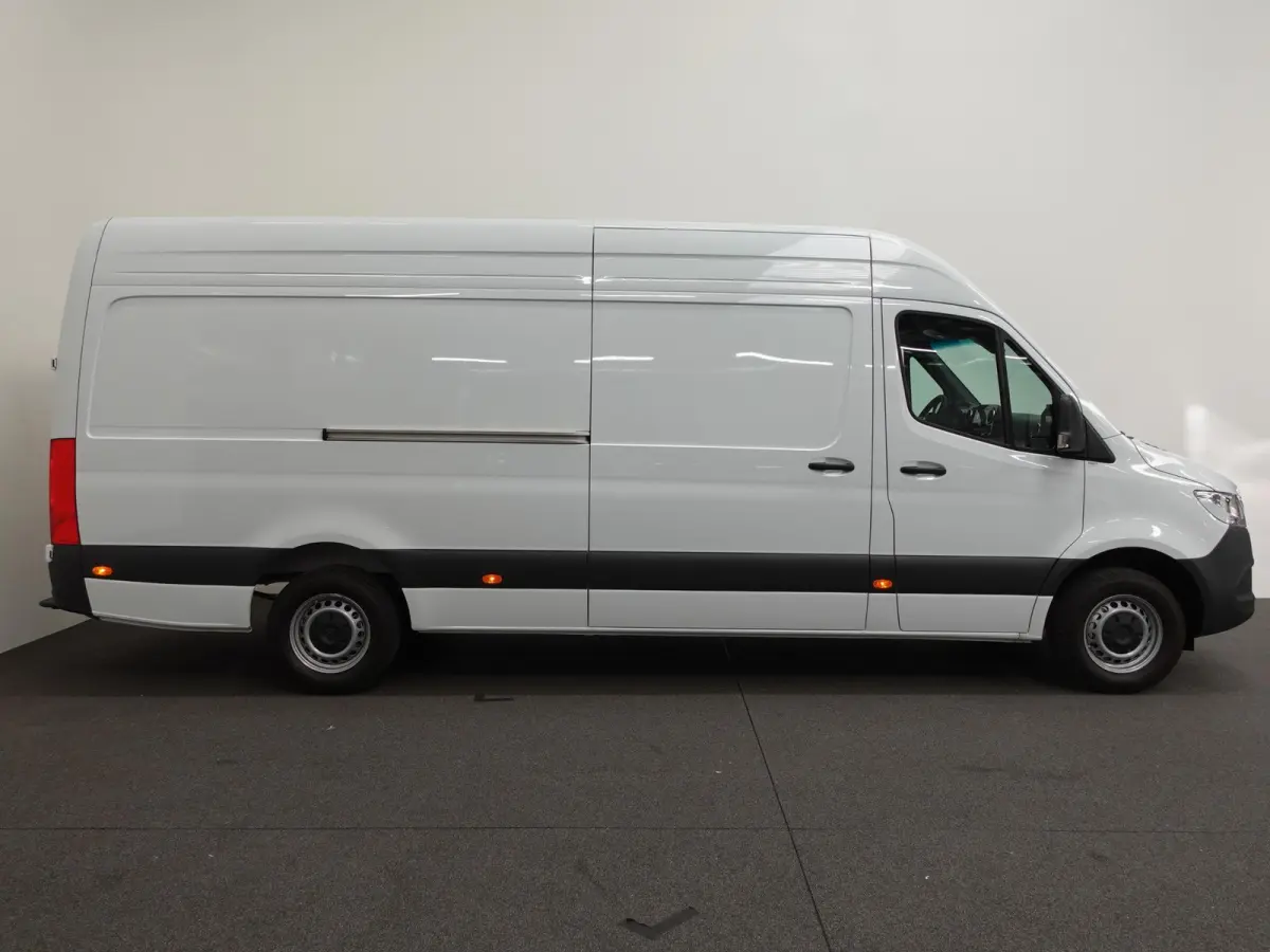 315 L3 Automaat Navi Airco Cruise Control Comfort stoelen