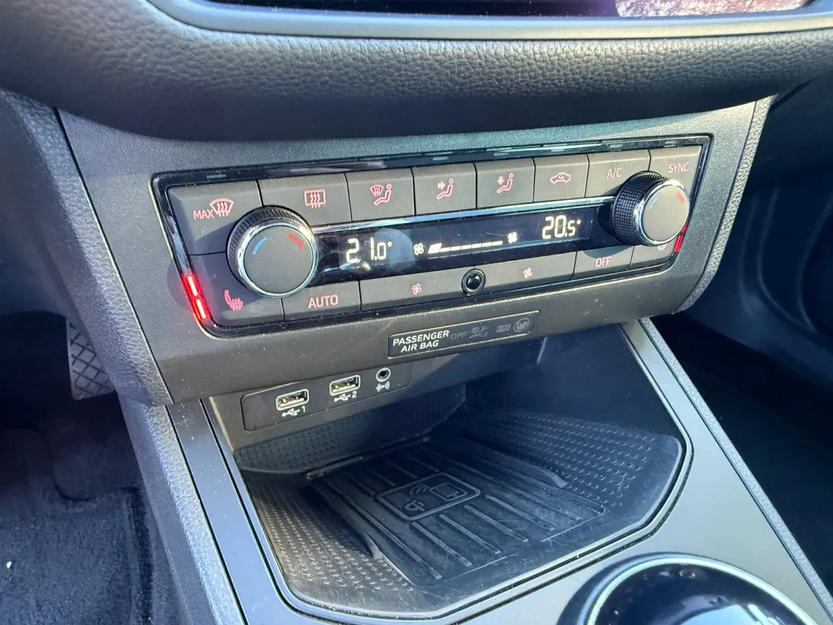1.0 TSI FR 116PK I ALCANTARA I CARPLAY I DIKKE AUTO! I LED I NWE APK