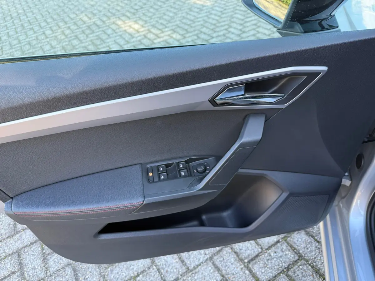1.0 TSI FR 116PK I ALCANTARA I CARPLAY I DIKKE AUTO! I LED I NWE APK