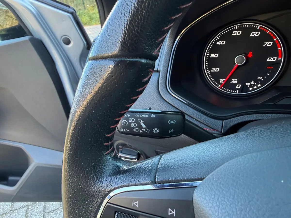 1.0 TSI FR 116PK I ALCANTARA I CARPLAY I DIKKE AUTO! I LED I NWE APK