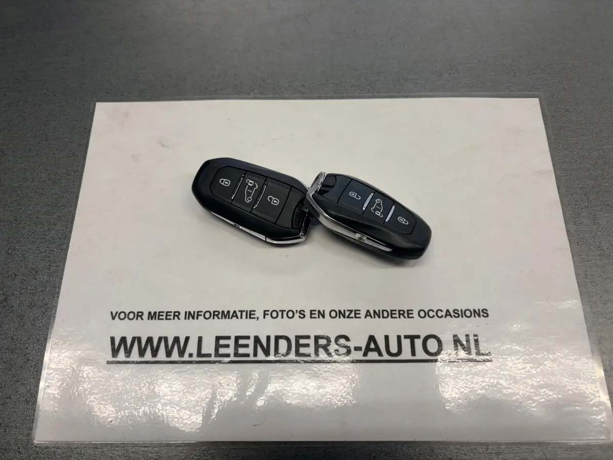L2H1 1.5 BlueHDI 120pk Standard Premium, Airco, CruiseControl, Trekhaak, Keyless, Metallic Lak, RIJKLAARPRIJS!