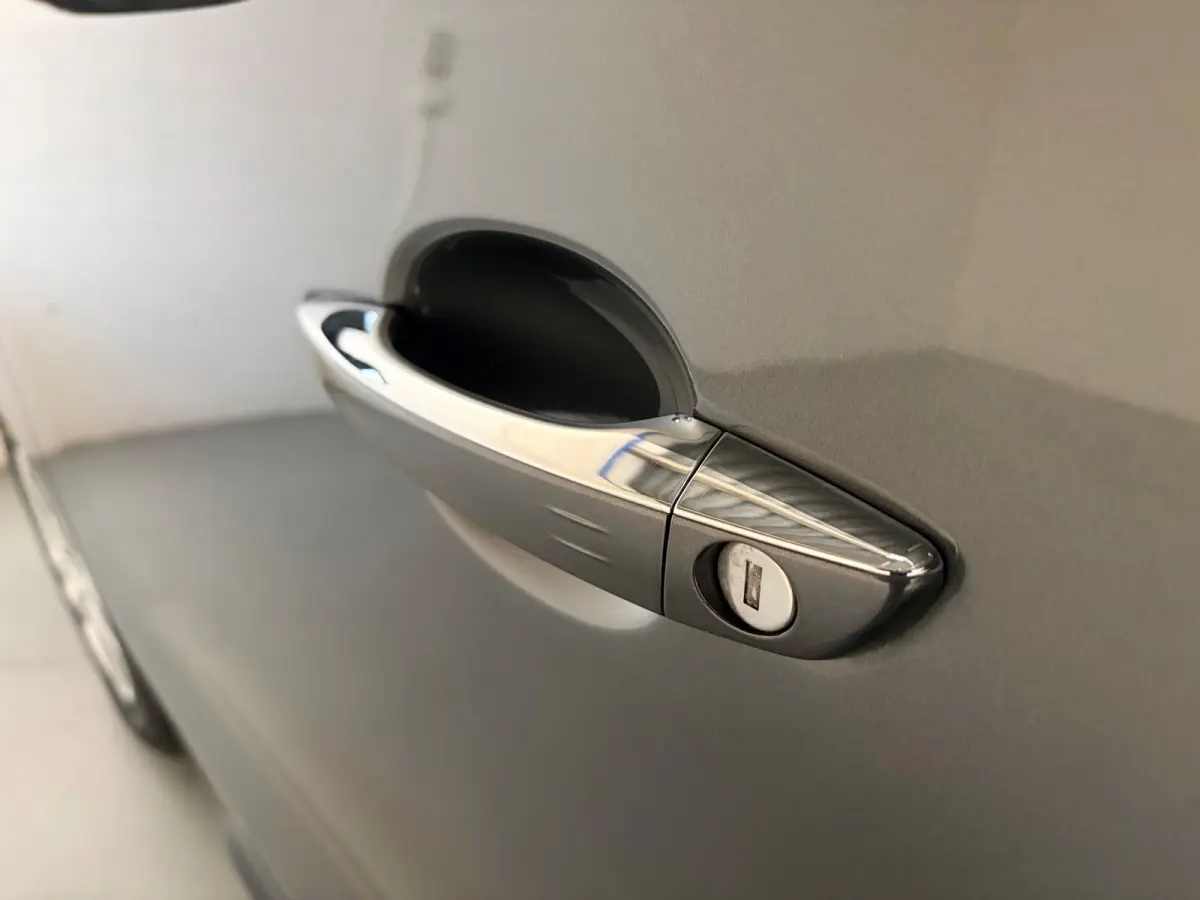 L2H1 1.5 BlueHDI 120pk Standard Premium, Airco, CruiseControl, Trekhaak, Keyless, Metallic Lak, RIJKLAARPRIJS!