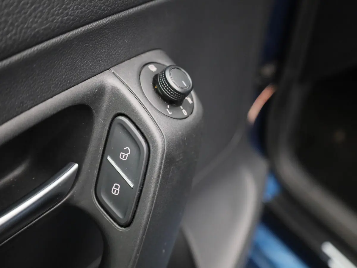 1.0 BlueMotion Edition | Apple Carplay / Android Auto | Airconditioning | Cruise Control |