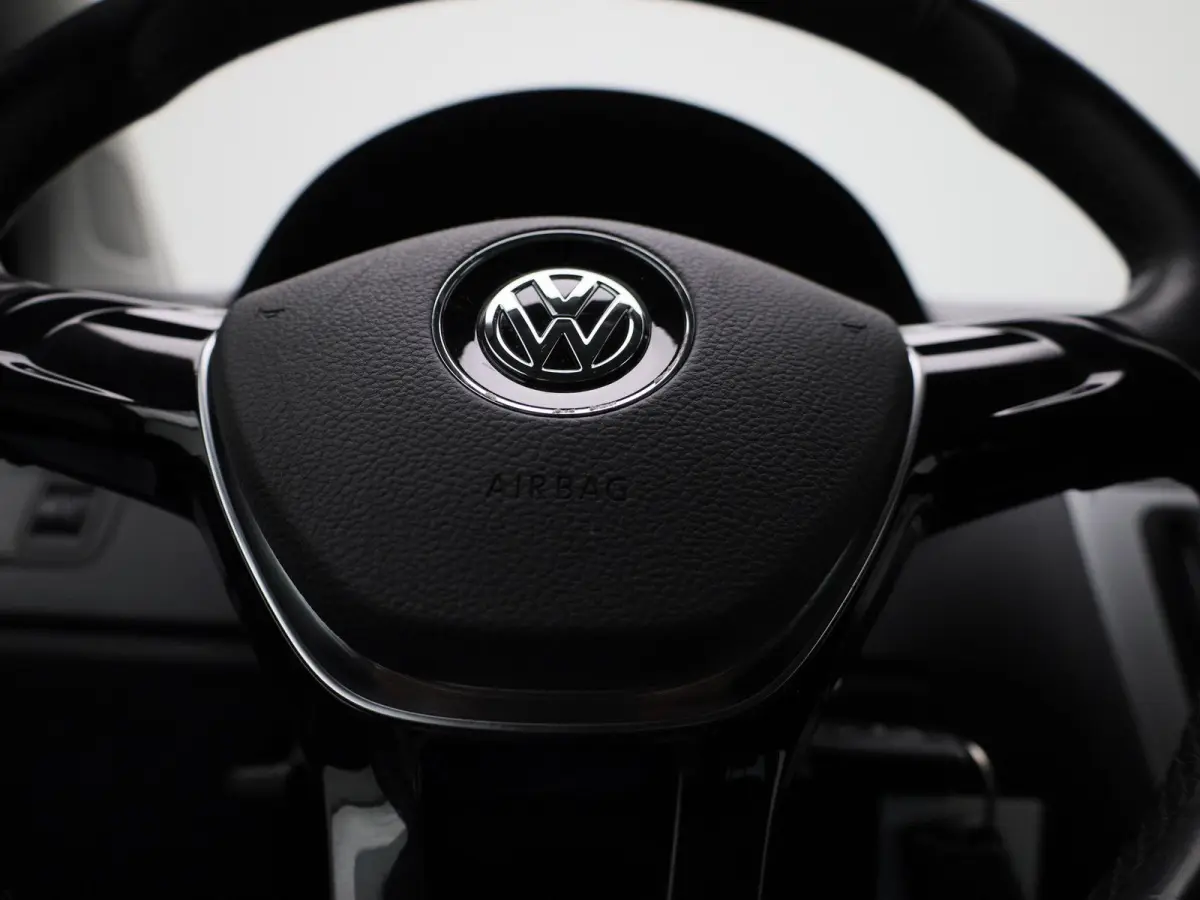 1.0 BlueMotion Edition | Apple Carplay / Android Auto | Airconditioning | Cruise Control |