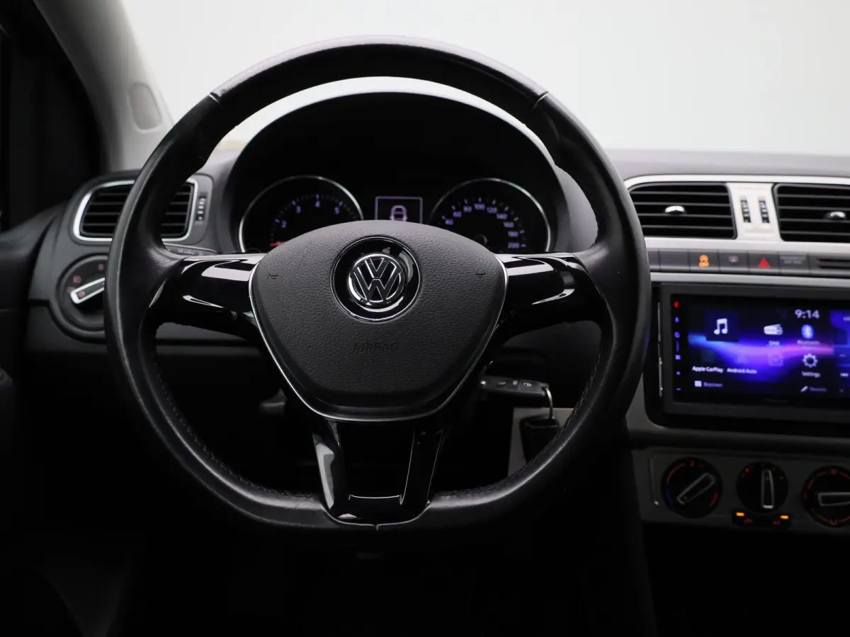 1.0 BlueMotion Edition | Apple Carplay / Android Auto | Airconditioning | Cruise Control |
