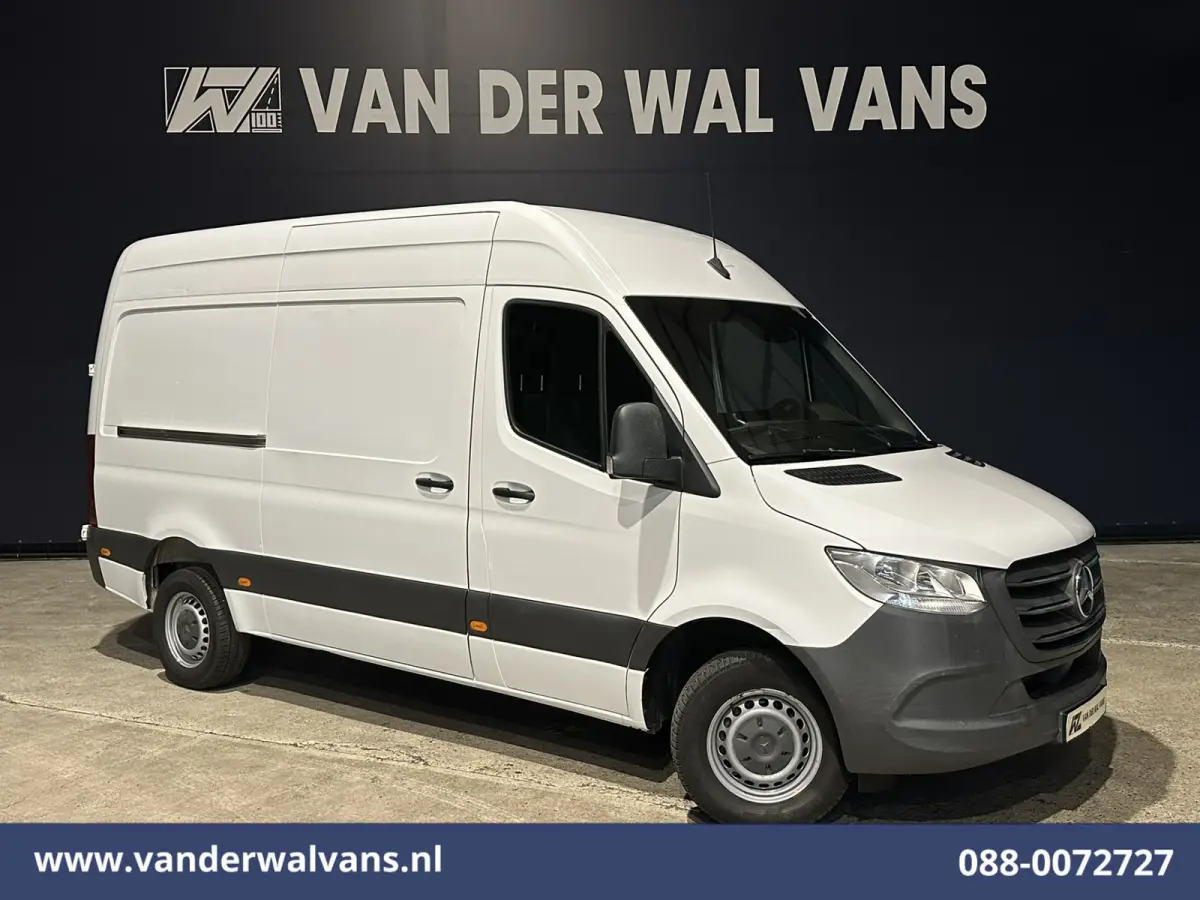 317 CDI 170pk 3500kg Trekhaak L2H2 Euro6 Airco | Camera | Cruisecontrol Parkeersensoren, 270 Graden Achterdeuren, Bijrijdersbank, tachograaf