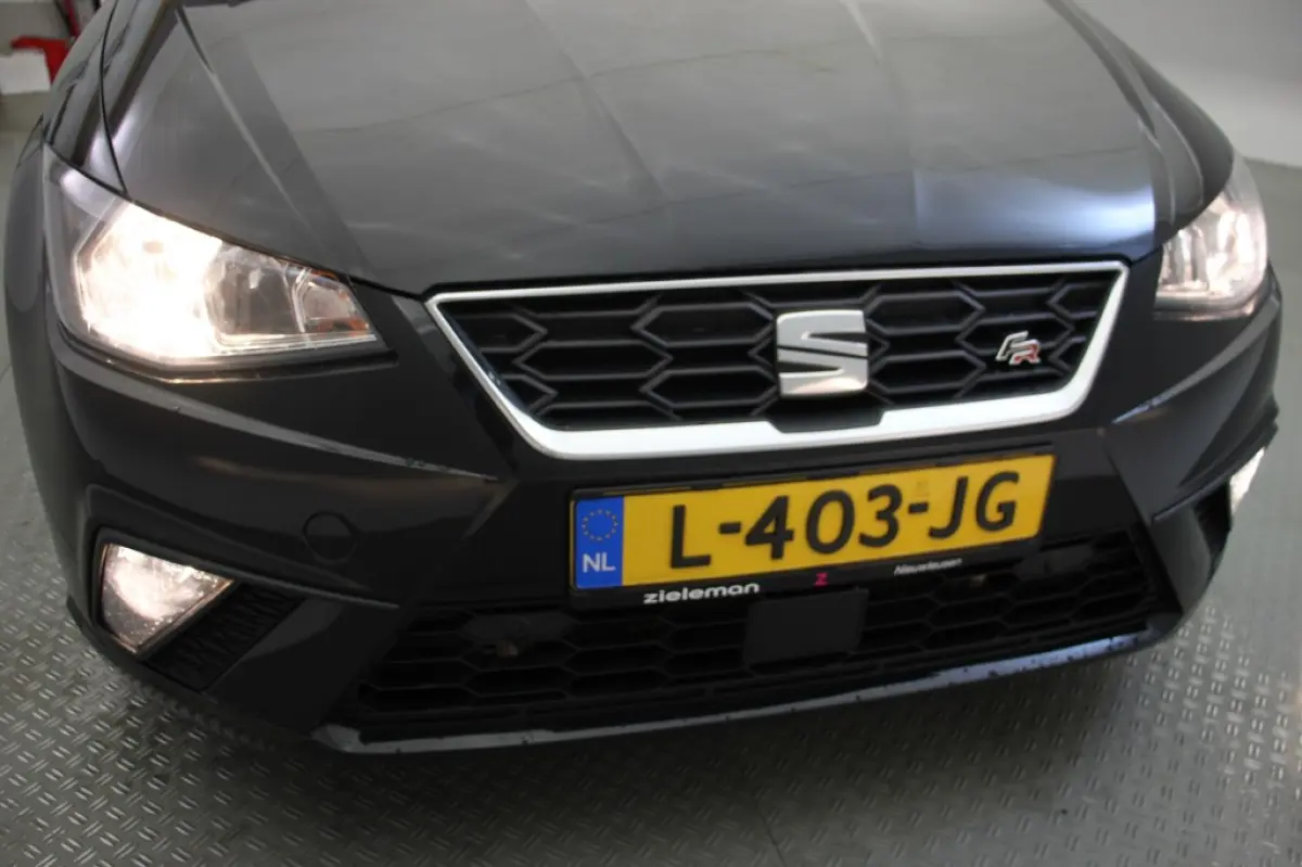 1.0 TSI FR Business Intense - Carplay, Camera, Adapt. Cruise, Clima