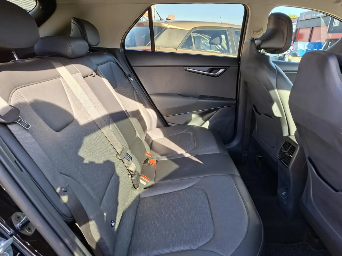 1.6 GDi PHEV Executive SOH 100%/Harman Kardon/Schuifdak/Head-Up/Lederen int./Stoelventilatie/Dodehoekdetectie/18inch LM/Privacy Glass/Camera
