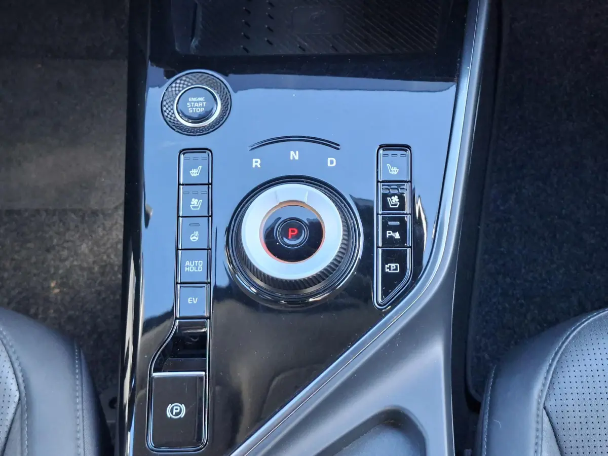 1.6 GDi PHEV Executive SOH 100%/Harman Kardon/Schuifdak/Head-Up/Lederen int./Stoelventilatie/Dodehoekdetectie/18inch LM/Privacy Glass/Camera