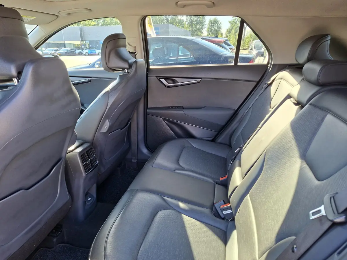 1.6 GDi PHEV Executive SOH 100%/Harman Kardon/Schuifdak/Head-Up/Lederen int./Stoelventilatie/Dodehoekdetectie/18inch LM/Privacy Glass/Camera