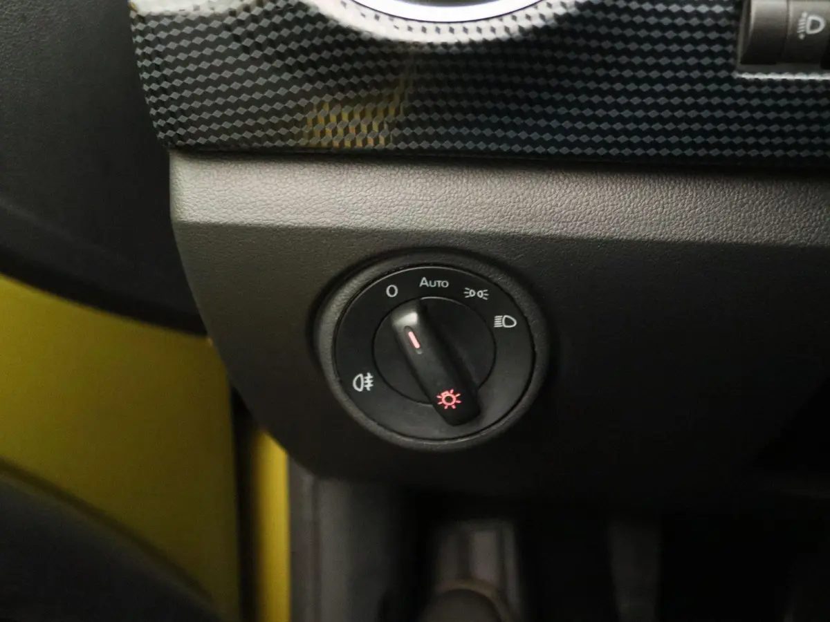 Up! 1.0 BMT move up! | Airco | Bluetooth | Verwarmbare Buitenspiegels | Automatische Verlichting |