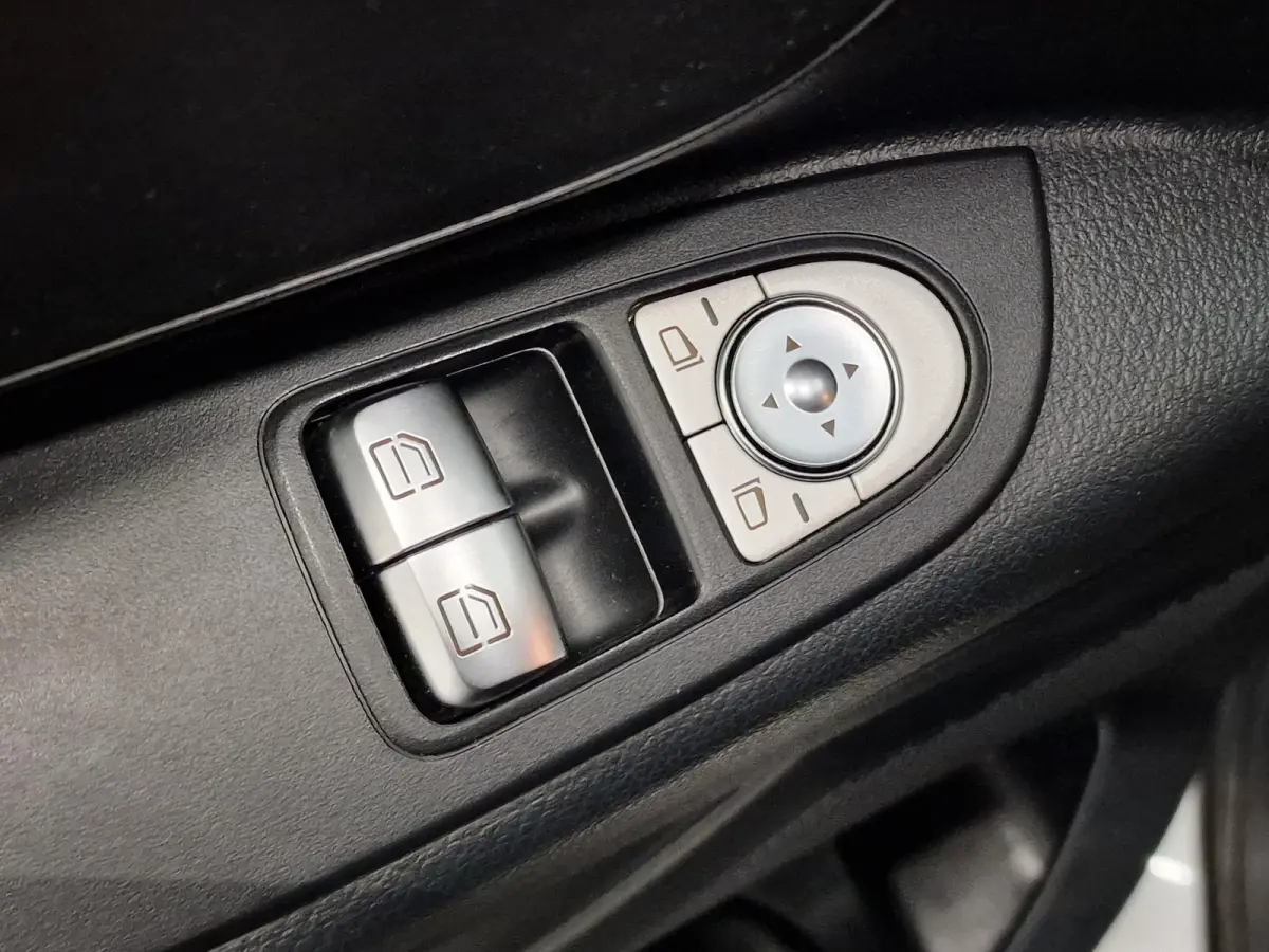 114 CDI Lang Airco Cruise Control Achterklep Trekhaak