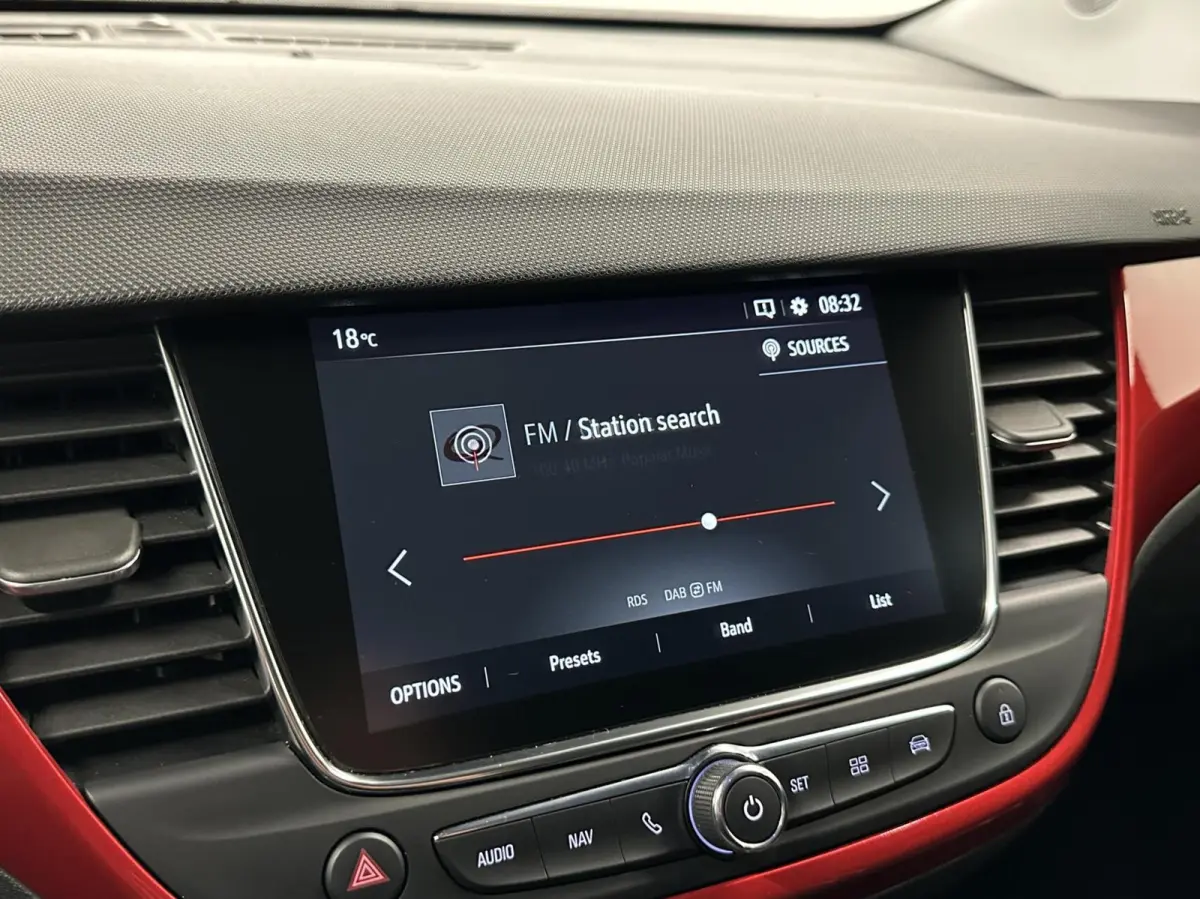 1.2 Turbo GS Line CRUISE DAB A.CAMERA