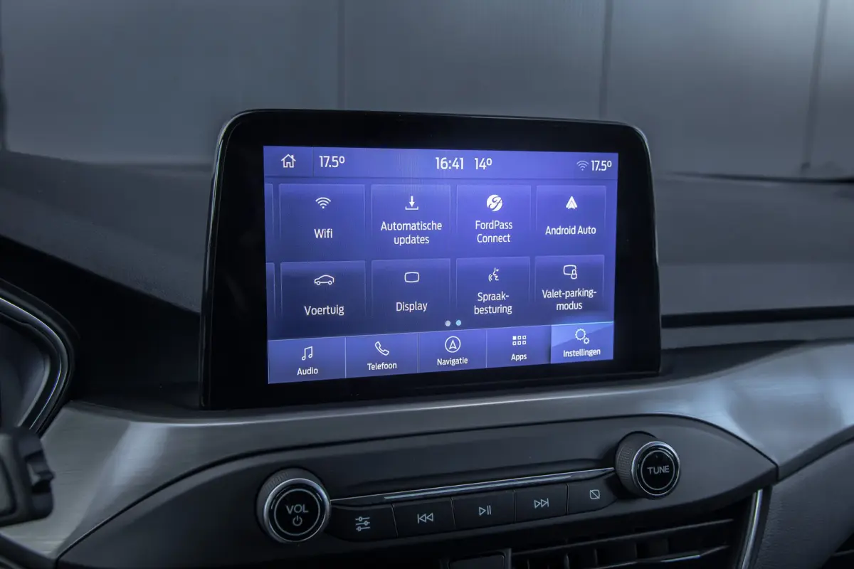 1.0 EcoBoost Titanium X Automaat | Achteruitrijcamera | Airco (automatisch) | Apple Carplay/Android Auto|telefoonintegratie premium