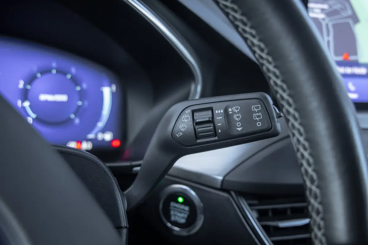 1.0 EcoBoost Titanium X Automaat | Achteruitrijcamera | Airco (automatisch) | Apple Carplay/Android Auto|telefoonintegratie premium