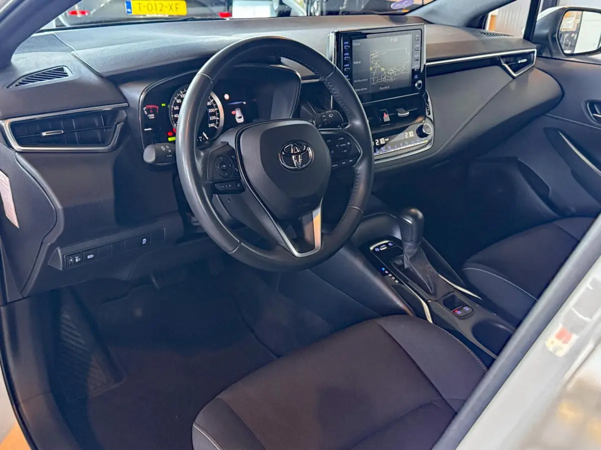 1.8 Hybrid Business|Camera|Adapt.Cruise|Navi|Trekhaak|