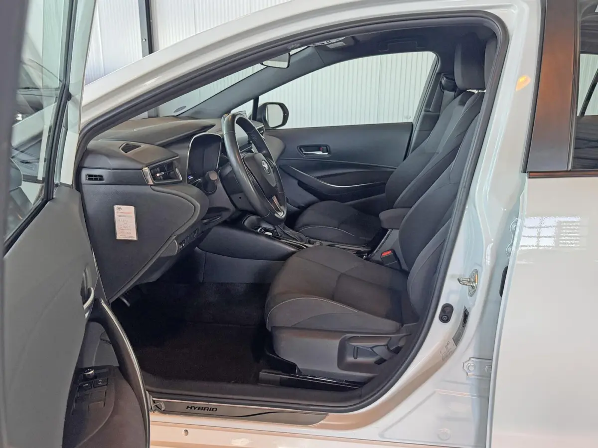 1.8 Hybrid Business|Camera|Adapt.Cruise|Navi|Trekhaak|