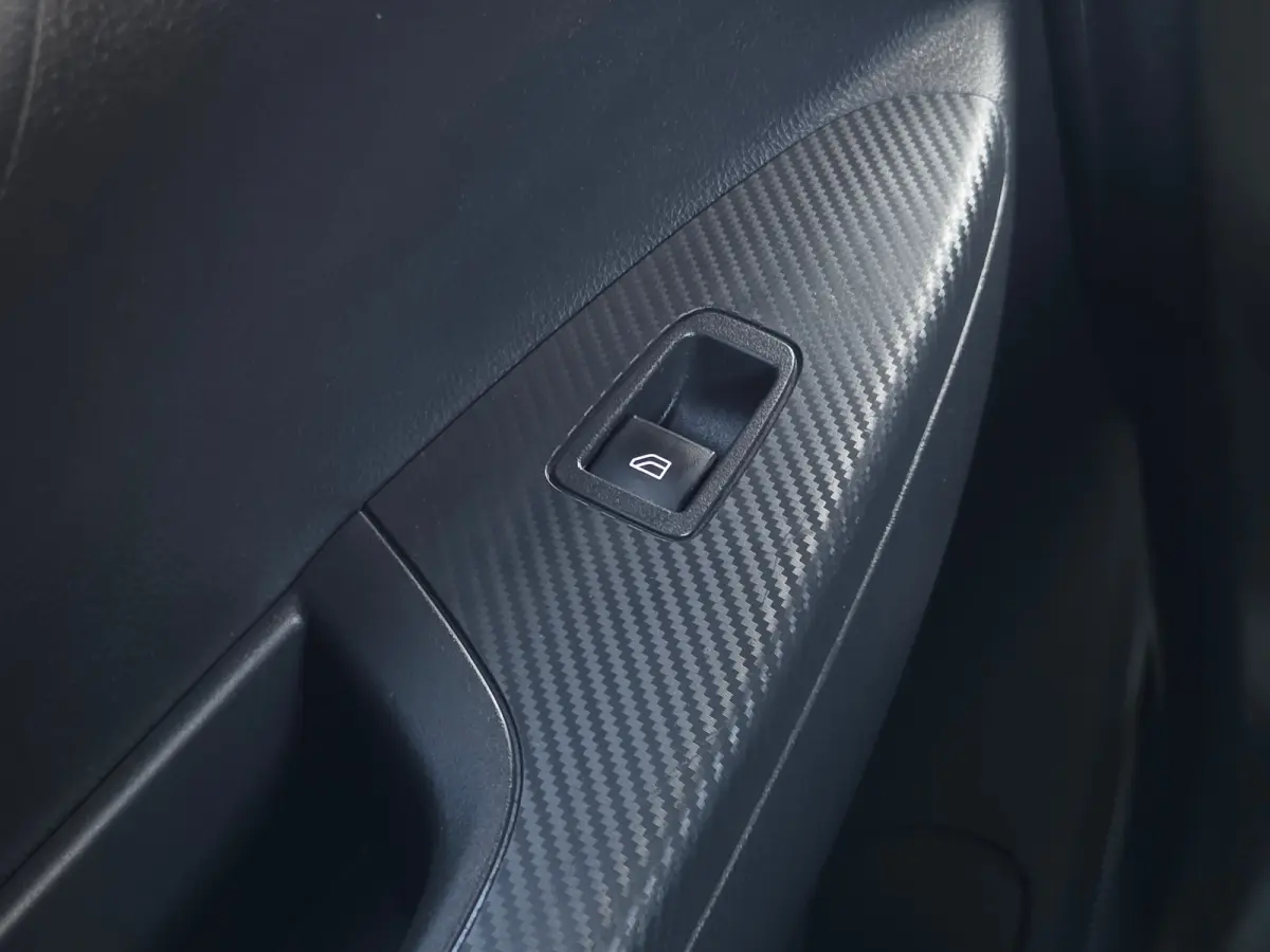 2.4 PHEV Intense+ Apple Carplay/Android Auto / Cruise control / Achteruitrijcamera / keyless entry/start