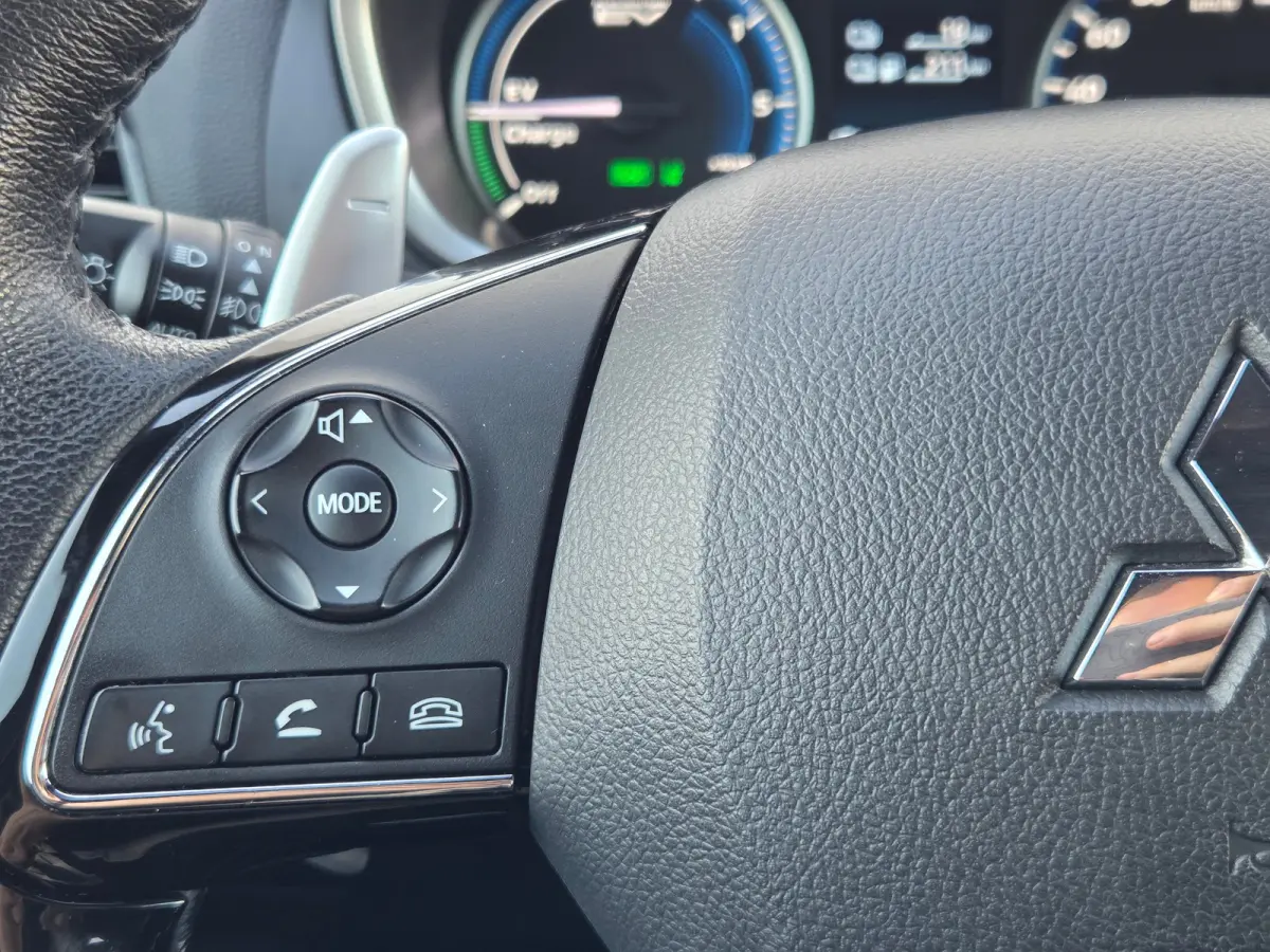 2.4 PHEV Intense+ Apple Carplay/Android Auto / Cruise control / Achteruitrijcamera / keyless entry/start