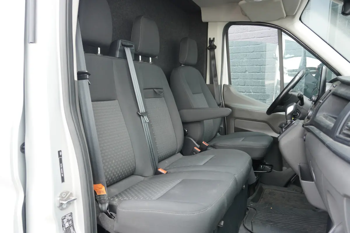 2.0 TDCI 130PK L2H2 AUTOMAAT EURO 6 - Airco - Navi - Cruise - €21.950,- Excl.