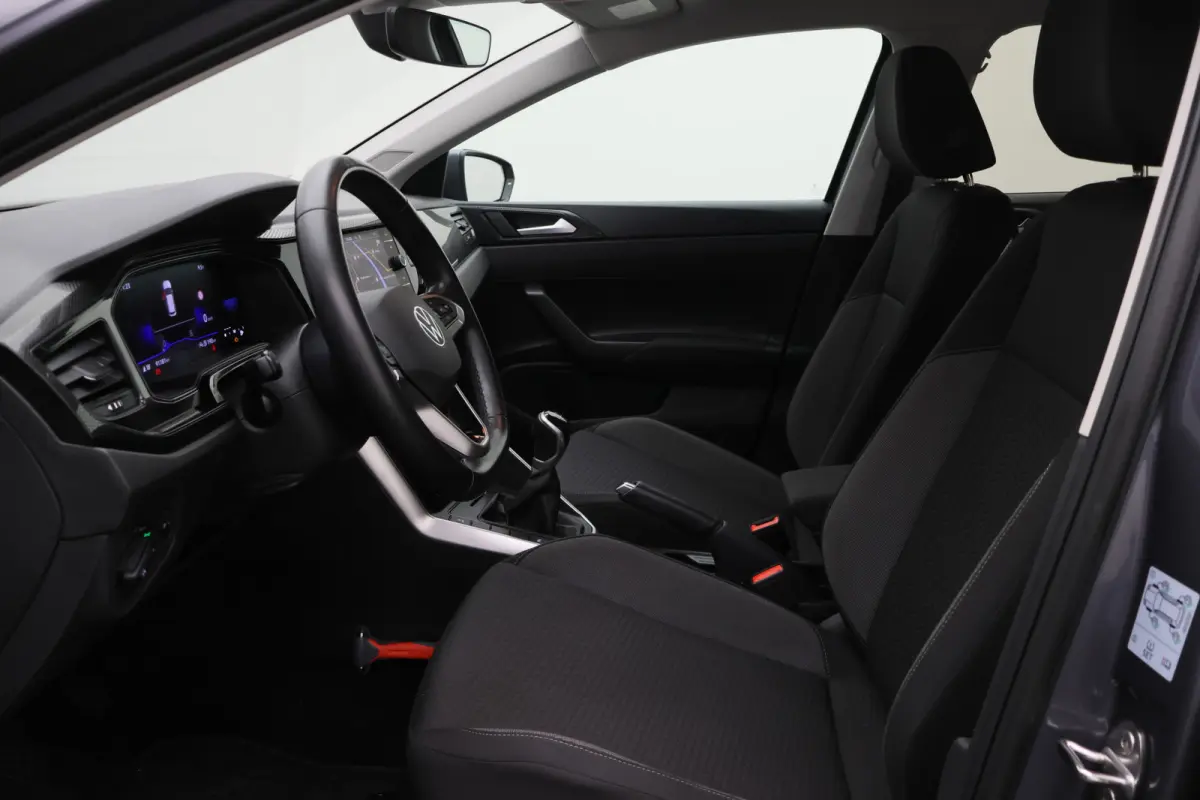 1.0 TSI Life Virtual Cockpit, Airco, ACC, Apple CarPlay, DAB, LED, PDC, Trekhaak, 15"