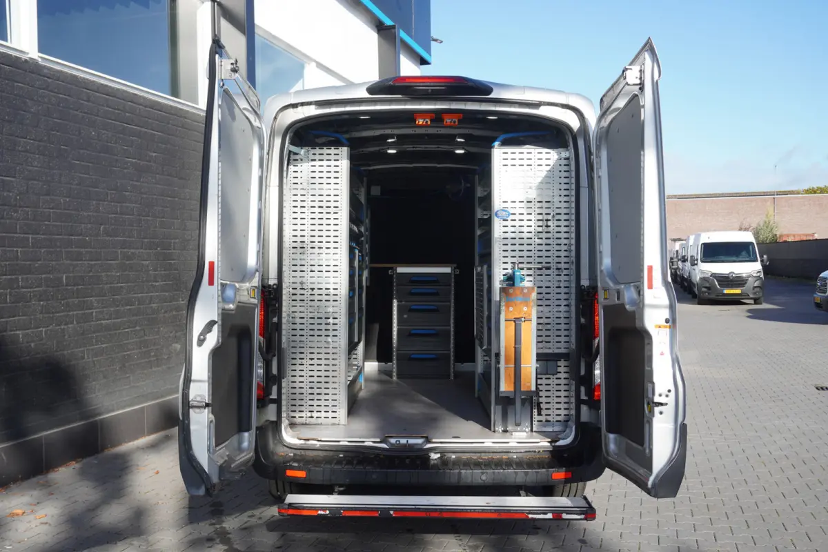 2.0 TDCI L2H2 AUTOMAAT 130PK EURO 6 - Airco - Navi - Cruise - €21.950,- Excl.