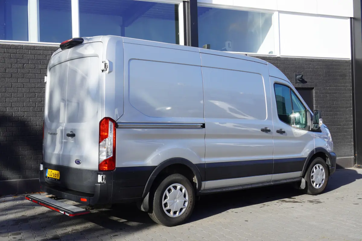 2.0 TDCI L2H2 AUTOMAAT 130PK EURO 6 - Airco - Navi - Cruise - €21.950,- Excl.