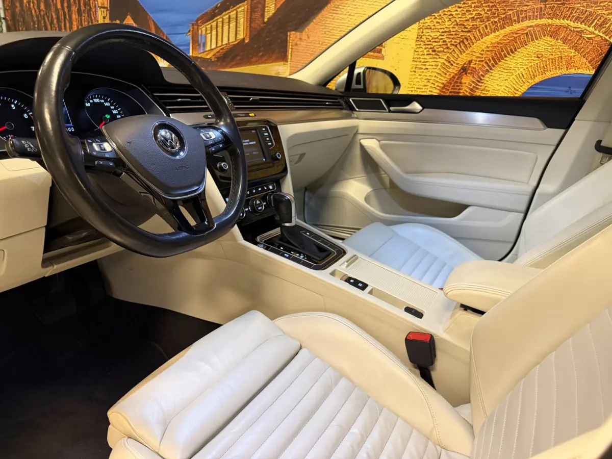 1.4 TSI ACT Highline Aut Panodak Leer Carplay