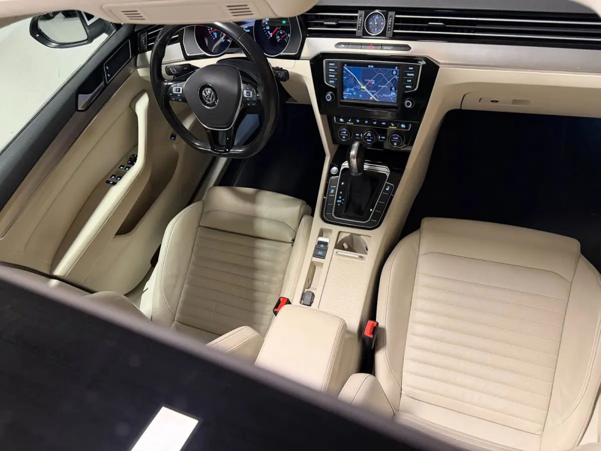 1.4 TSI ACT Highline Aut Panodak Leer Carplay