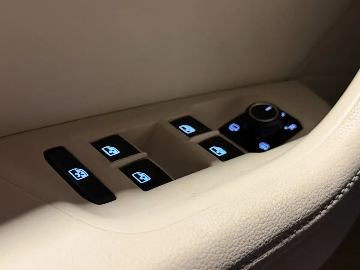 1.4 TSI ACT Highline Aut Panodak Leer Carplay