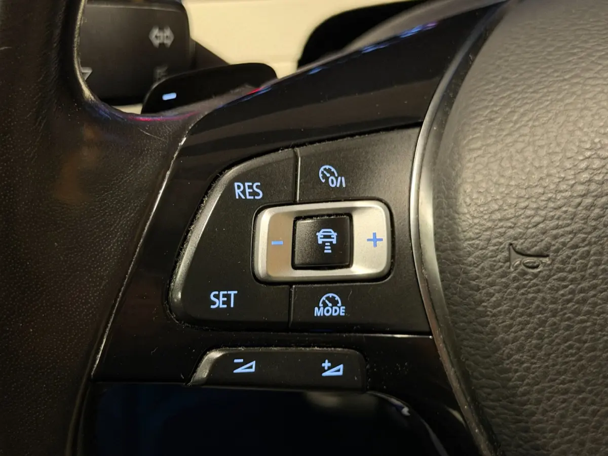 1.4 TSI ACT Highline Aut Panodak Leer Carplay
