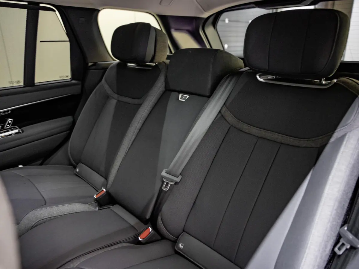 3.0 P550e Autobiography PHEV | Trekhaak | Koelbox | Massage | Achterasbest. | ACC | Signature Audio |