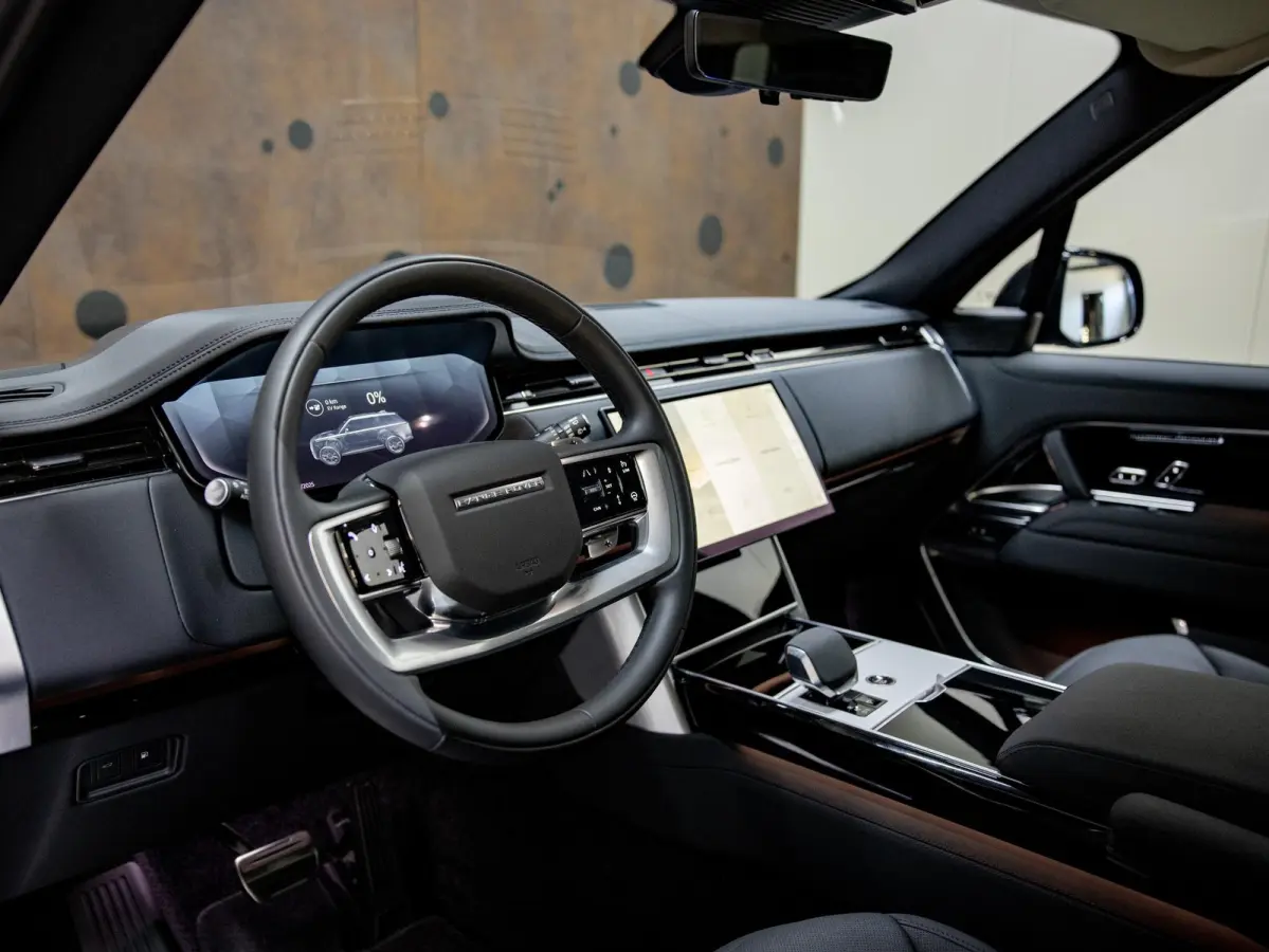 3.0 P550e Autobiography PHEV | Trekhaak | Koelbox | Massage | Achterasbest. | ACC | Signature Audio |