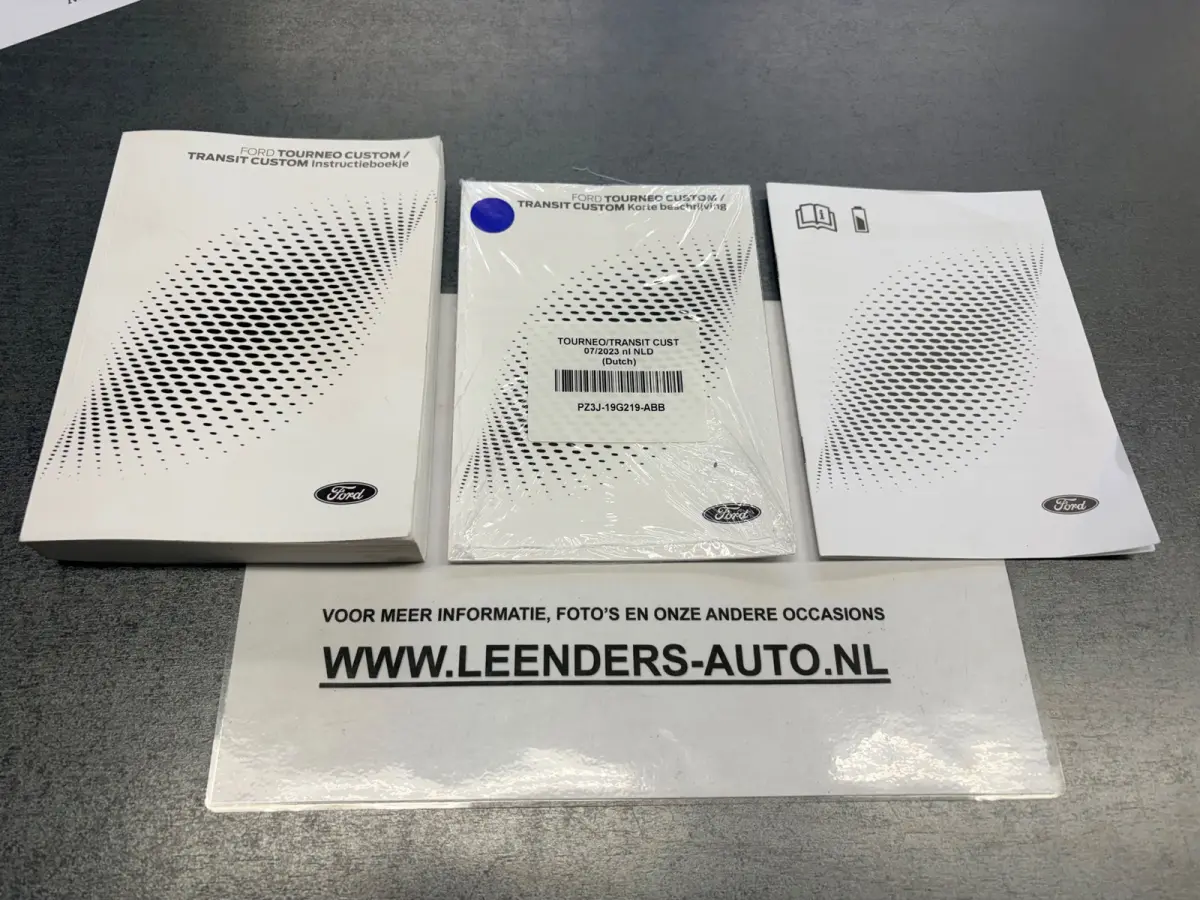 Automaat Sport AWD 4x4 320 2.0 TDCI 170pk L1H1 2xElek.Schuifdeur, Trekhaak, NEDERLANDSE BUS! 1STE EIGENAAR!