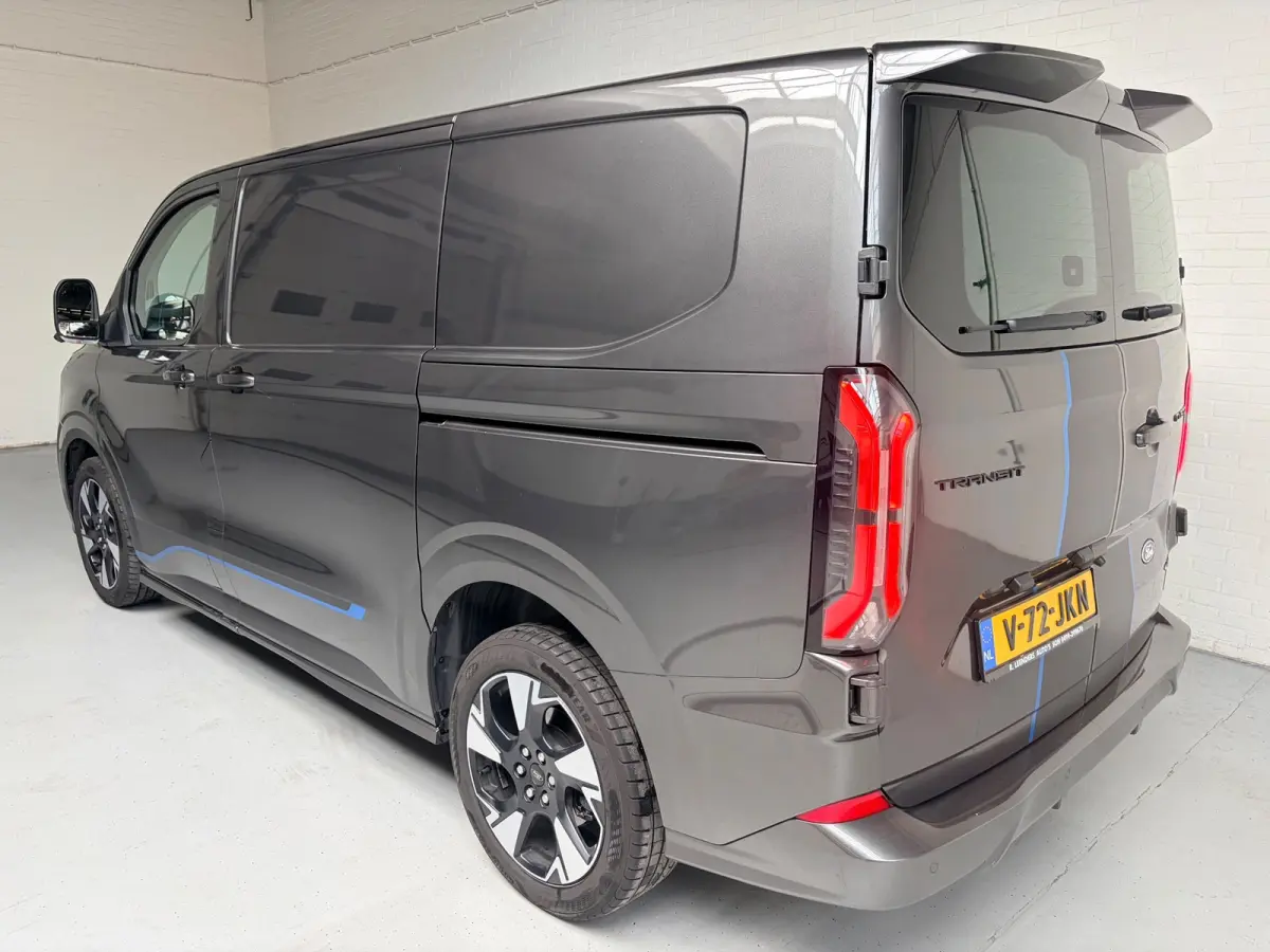 Automaat Sport AWD 4x4 320 2.0 TDCI 170pk L1H1 2xElek.Schuifdeur, Trekhaak, NEDERLANDSE BUS! 1STE EIGENAAR!