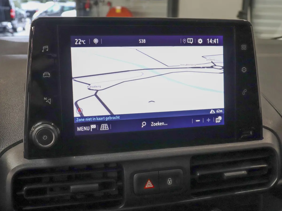 1.5D L1H1 Edition Airco Navigatie Trekhaak Carplay