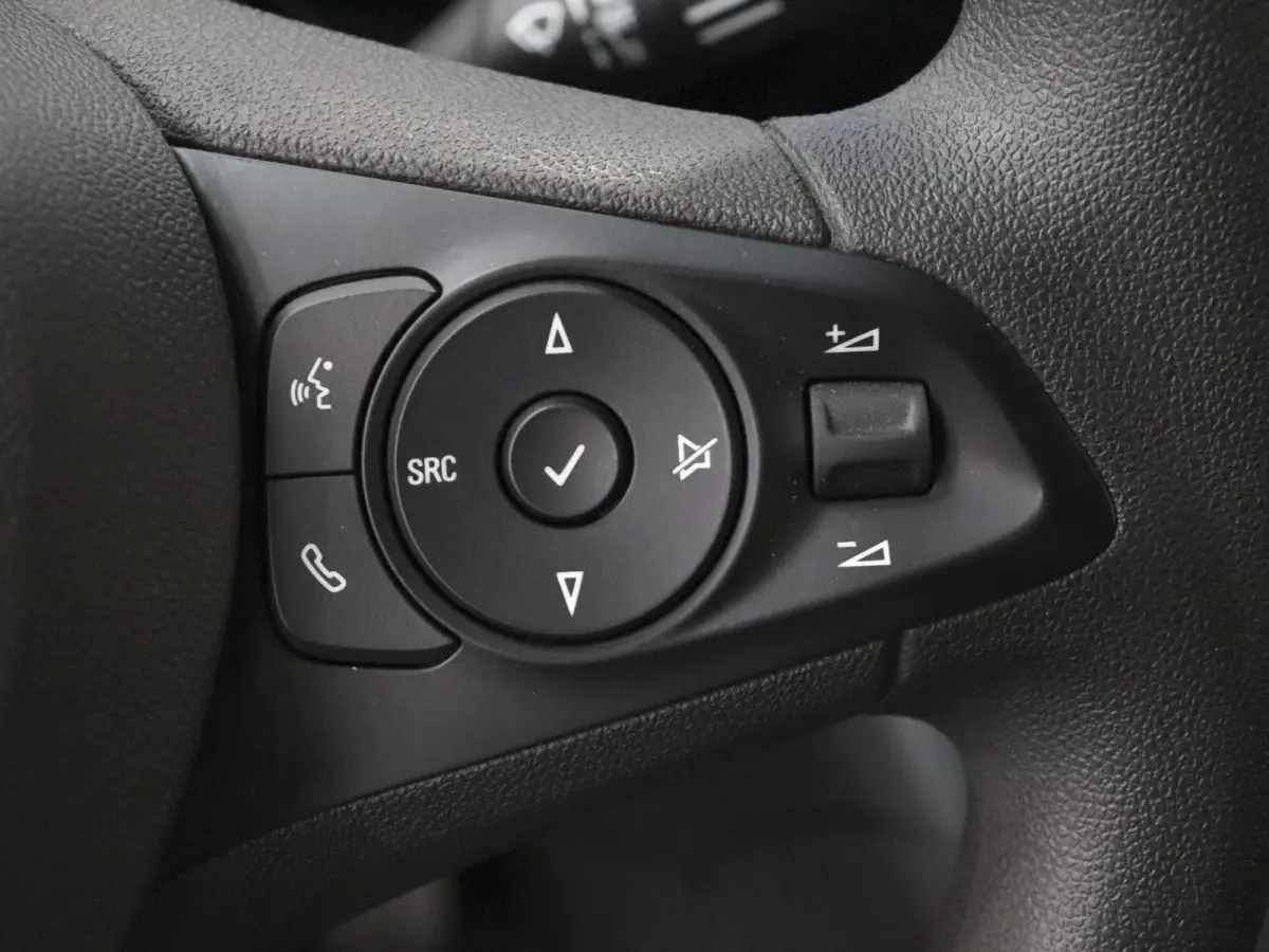 1.5D L1H1 Edition Airco Navigatie Trekhaak Carplay
