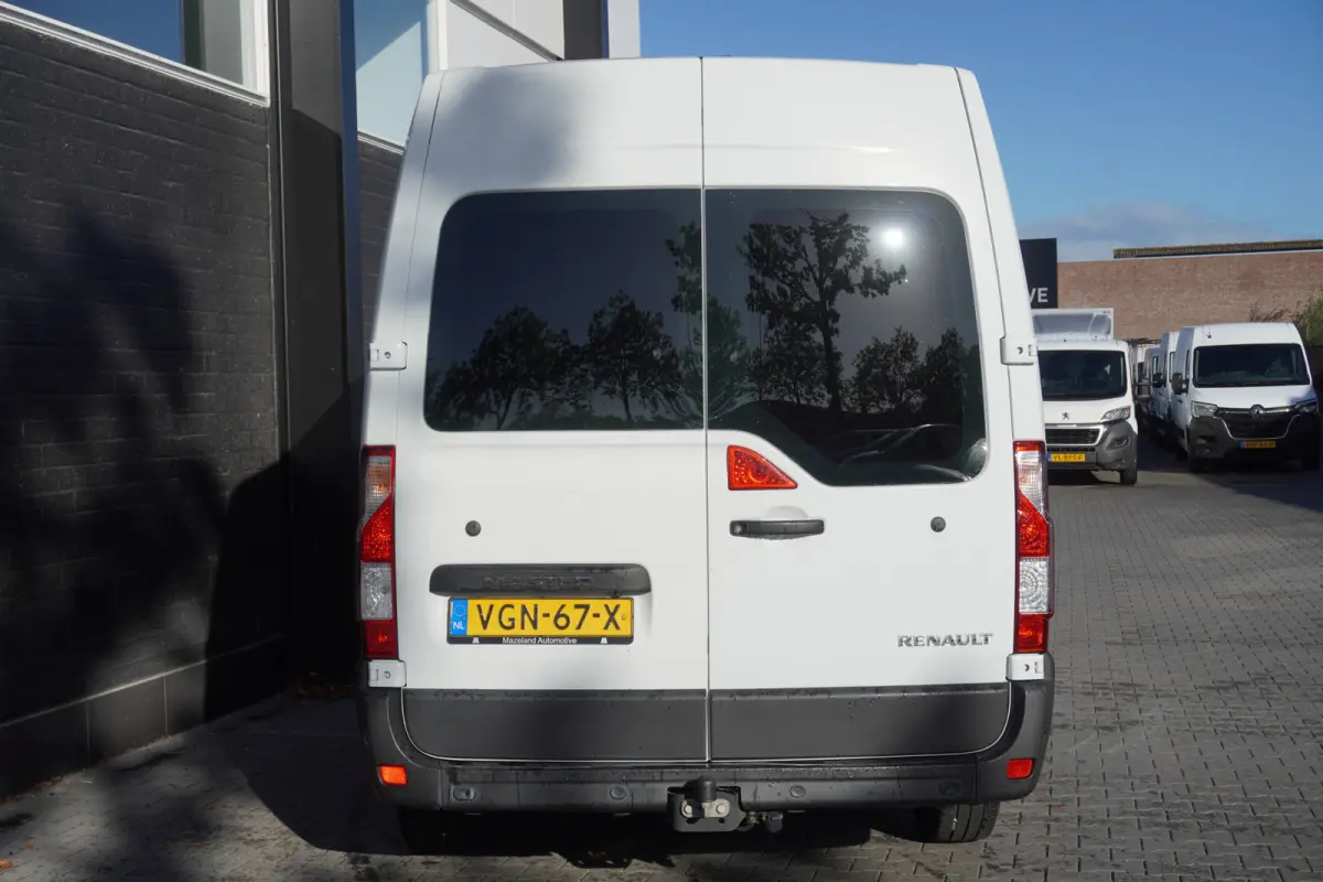 2.3 dCi 150PK L2H2 EURO 6 - Airco - Navi - Cruise - €15.900,- Excl.