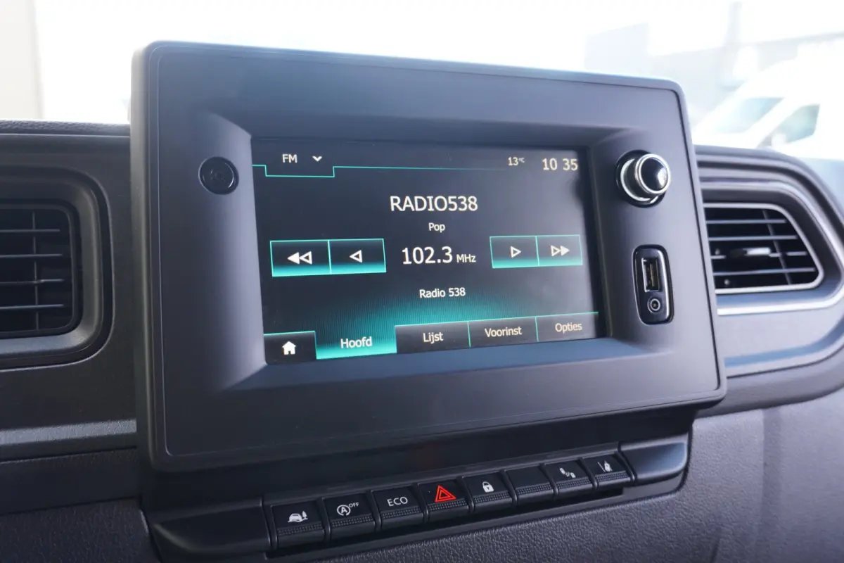 2.3 dCi 150PK L2H2 EURO 6 - Airco - Navi - Cruise - €15.900,- Excl.