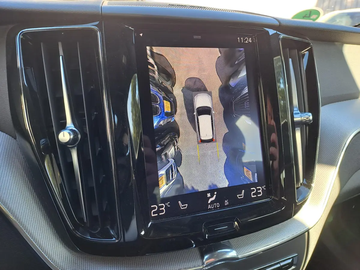 2.0 B5 AWD R-Design | TREKHAAK | HARMAN KARDON | STOELVERWARMING | 360 CAMERA | STOELMEMORY | NAVIGATIE