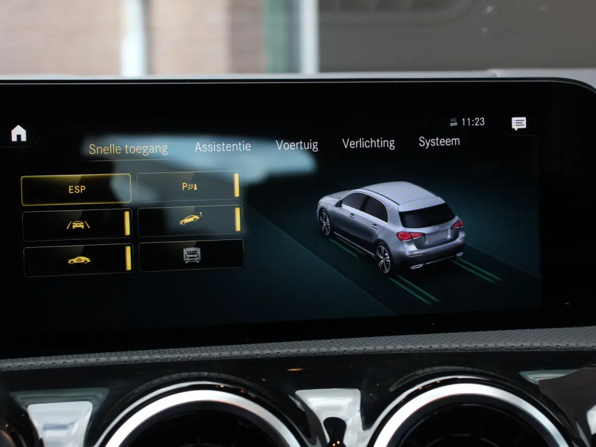 200 163pk DCT Progressive Navigatie Parkeersensoren Camera Cruise Control Stoelverwarming Ledverlichting Climate Control