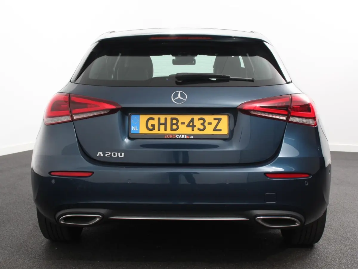 200 163pk DCT Progressive Navigatie Parkeersensoren Camera Cruise Control Stoelverwarming Ledverlichting Climate Control