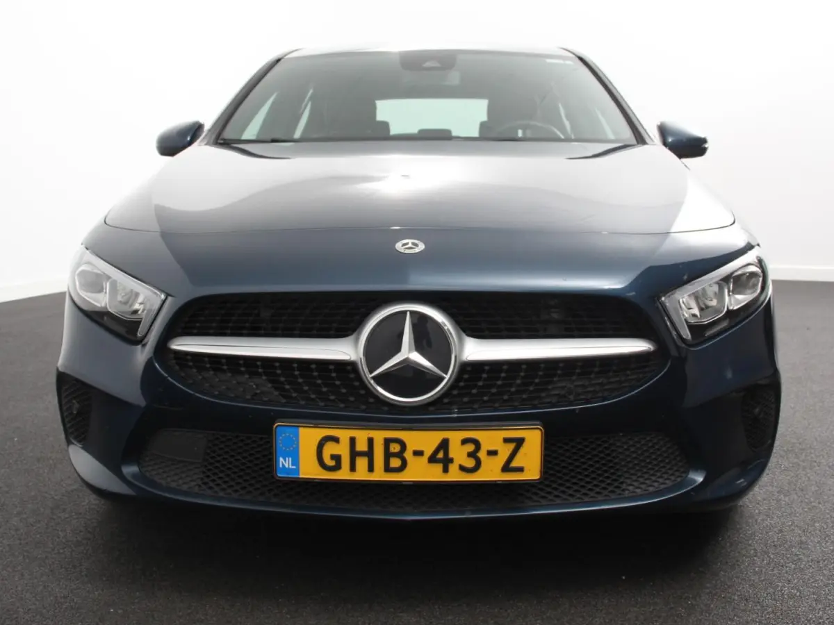 200 163pk DCT Progressive Navigatie Parkeersensoren Camera Cruise Control Stoelverwarming Ledverlichting Climate Control