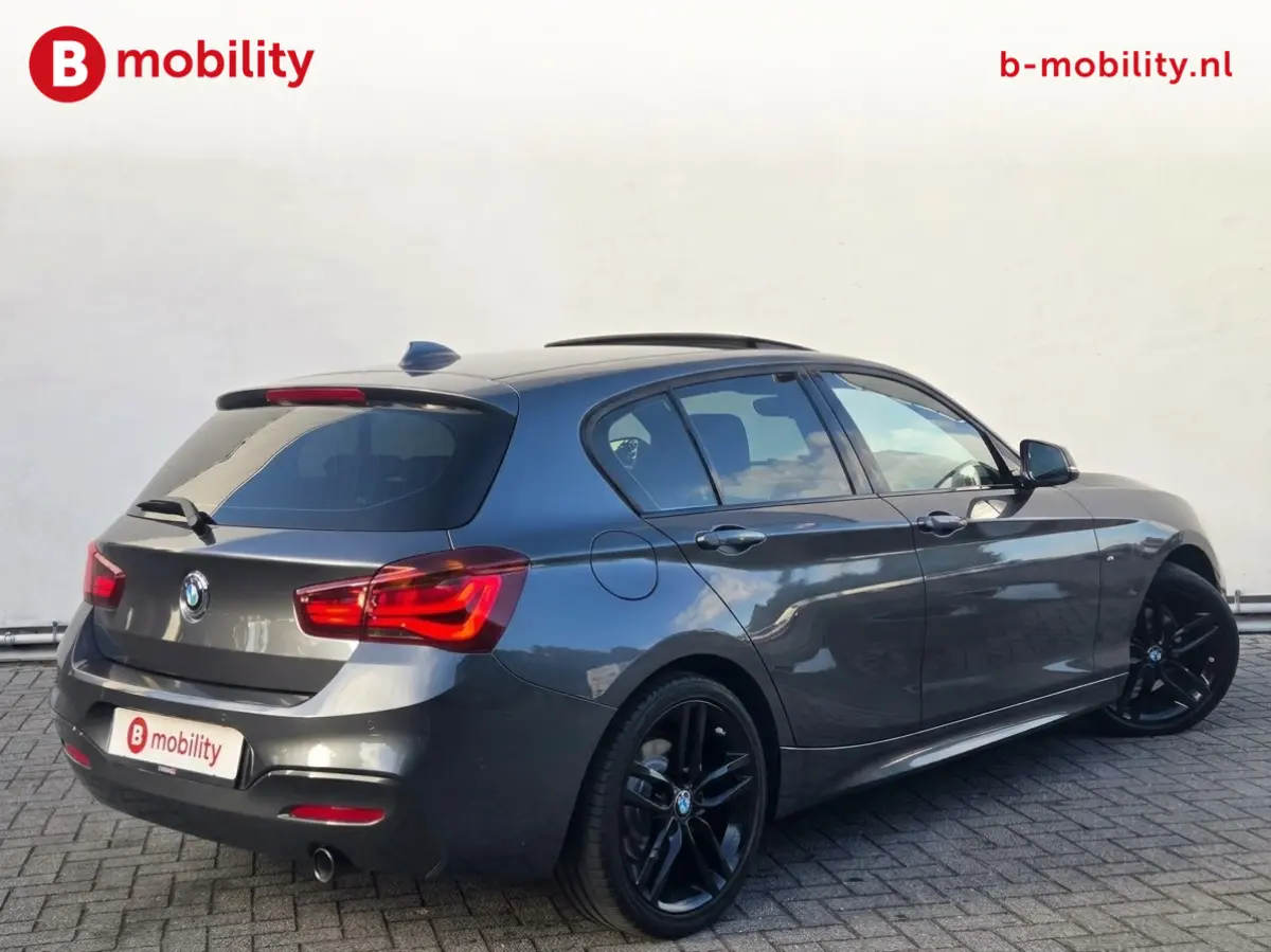 118i High Executive M-Sport Schuif/Kanteldak NL Auto! | Achteruitrijcamera | DAB | Hifi | Apple CarPlay | Leer