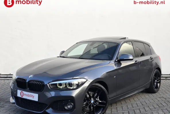 118i High Executive M-Sport Schuif/Kanteldak NL Auto! | Achteruitrijcamera | DAB | Hifi | Apple CarPlay | Leer
