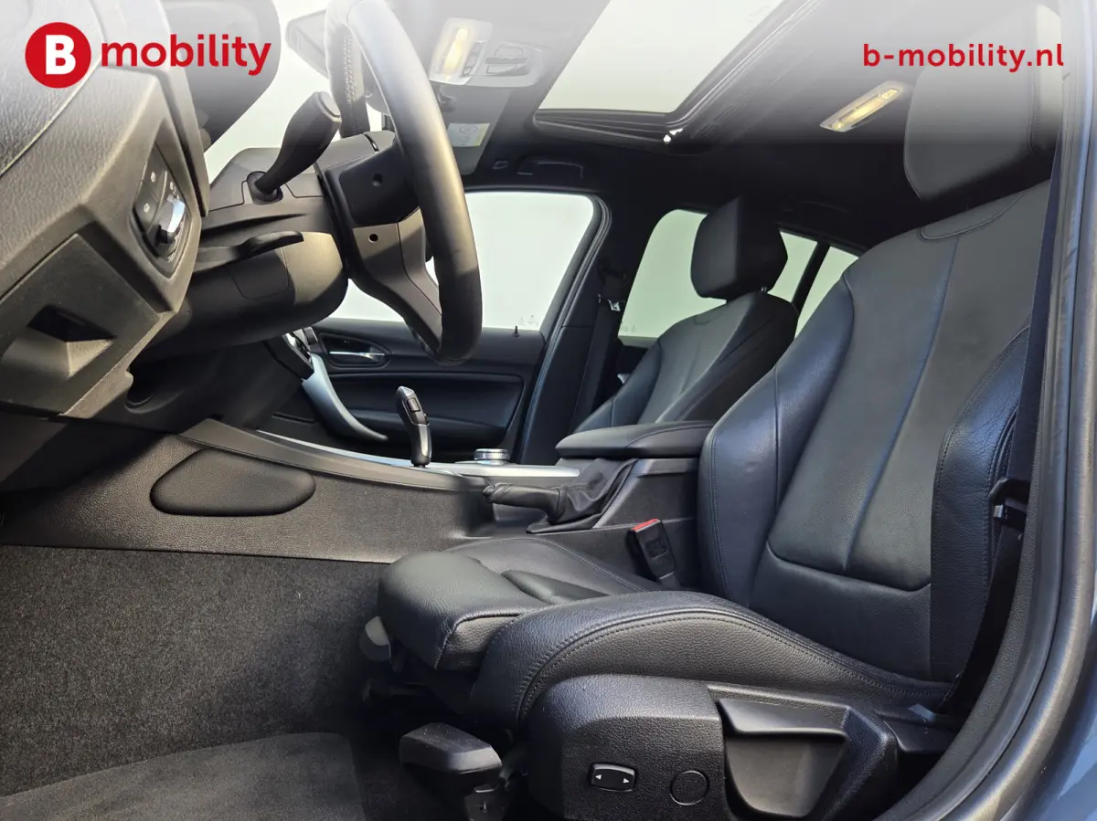 118i High Executive M-Sport Schuif/Kanteldak NL Auto! | Achteruitrijcamera | DAB | Hifi | Apple CarPlay | Leer