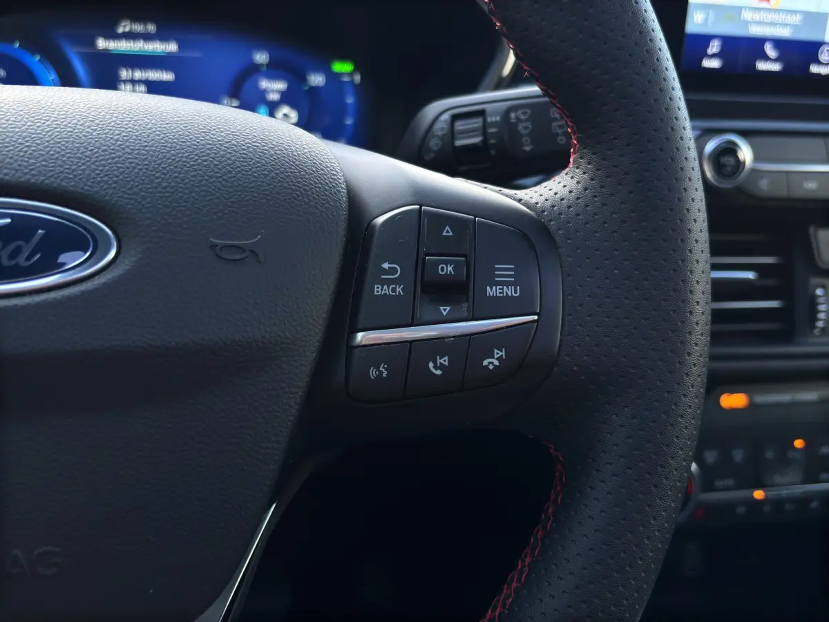 2.5 PHEV ST-Line X | Pano | Trekhaak | Adap. Cruise | Apple Carplay | Stoelverwarming | Achteruitrijcamera | Apple Carplay/Android Auto|telefoonintegratie premium | Cruise control adaptief m
