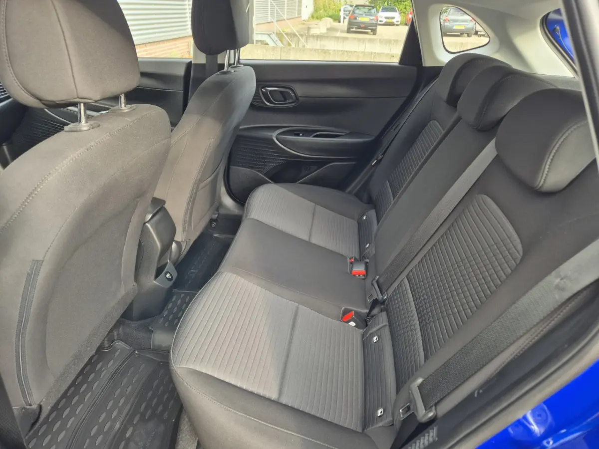 1.0 T-GDI Premium,Stoelverwarming,Cruisecontrol,Navigatie/Camera,parkeersensoren