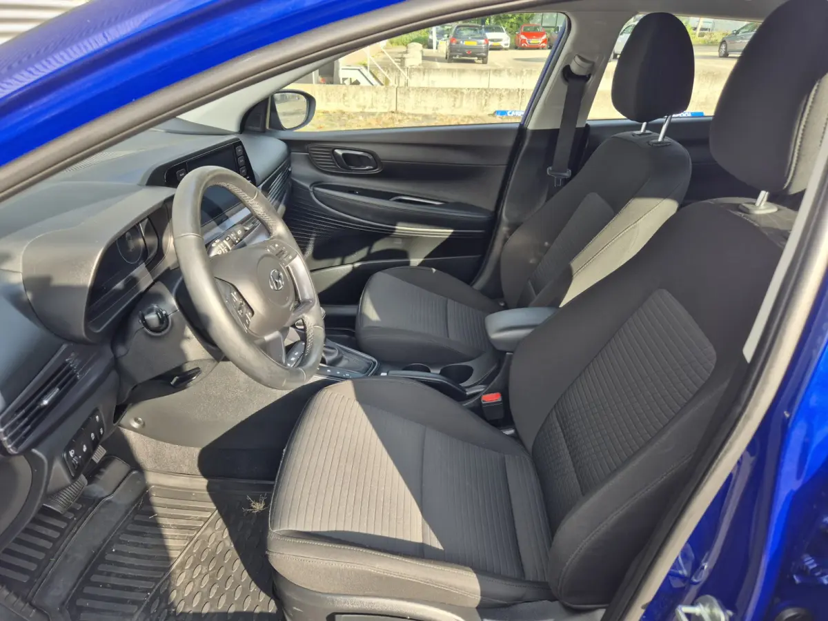 1.0 T-GDI Premium,Stoelverwarming,Cruisecontrol,Navigatie/Camera,parkeersensoren