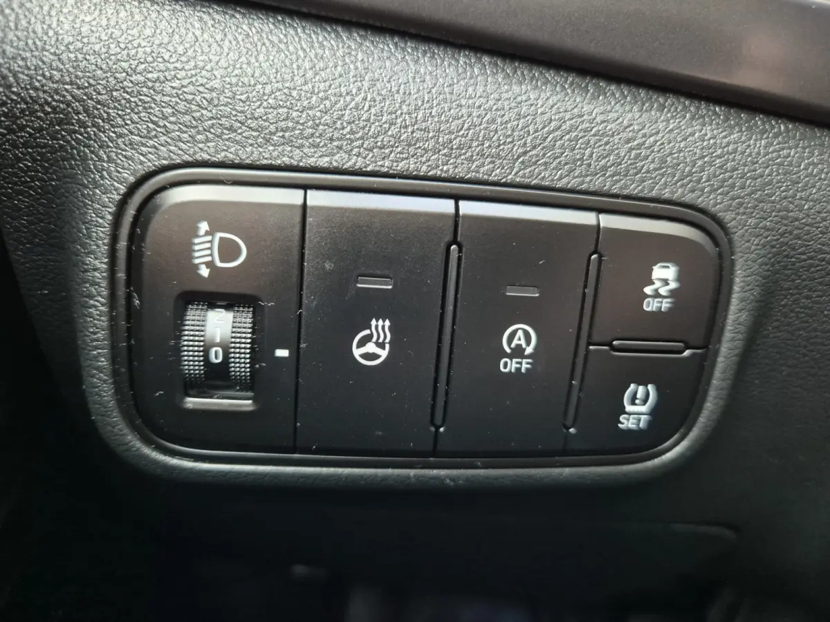 1.0 T-GDI Premium,Stoelverwarming,Cruisecontrol,Navigatie/Camera,parkeersensoren